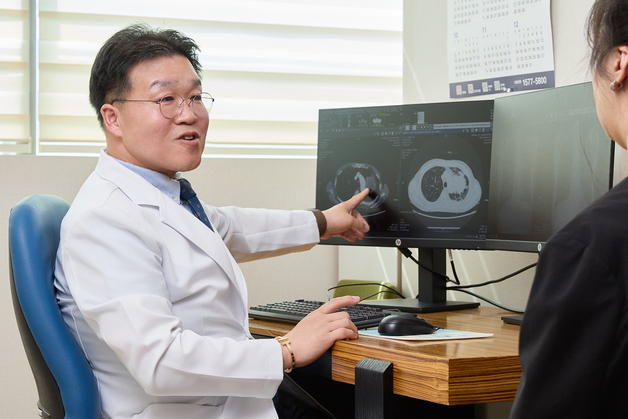 초기 증상 거의 없는 폐암…전문의 "정기 저선량 CT가 생존 좌우"
