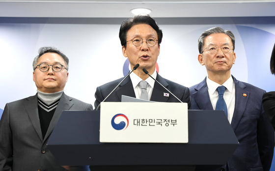 13년 끈 론스타 4000억 규모 소송, 韓 승소…金총리 "새 정부 쾌거"(종합)