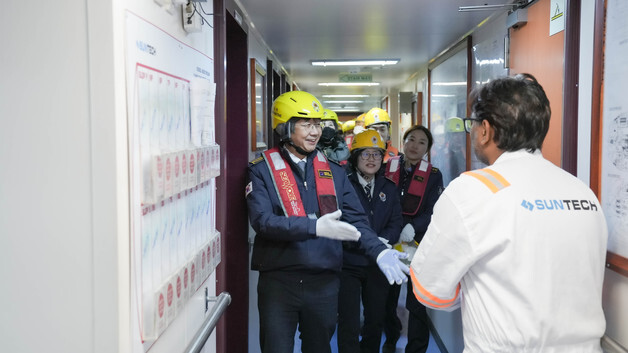 임승관 질병청장, 여수 검역소 찾아 선박 승선…검역 체계 점검