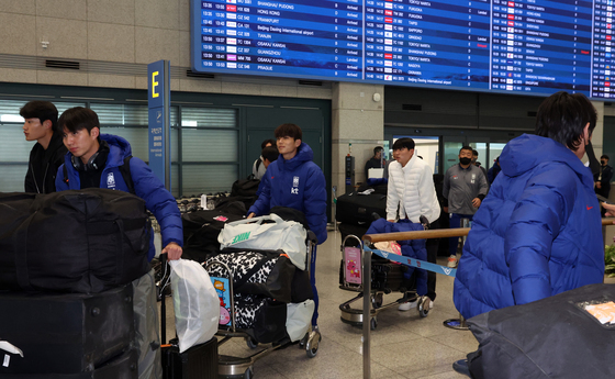판다컵 우승컵 품은 U22 대표팀 인천 도착