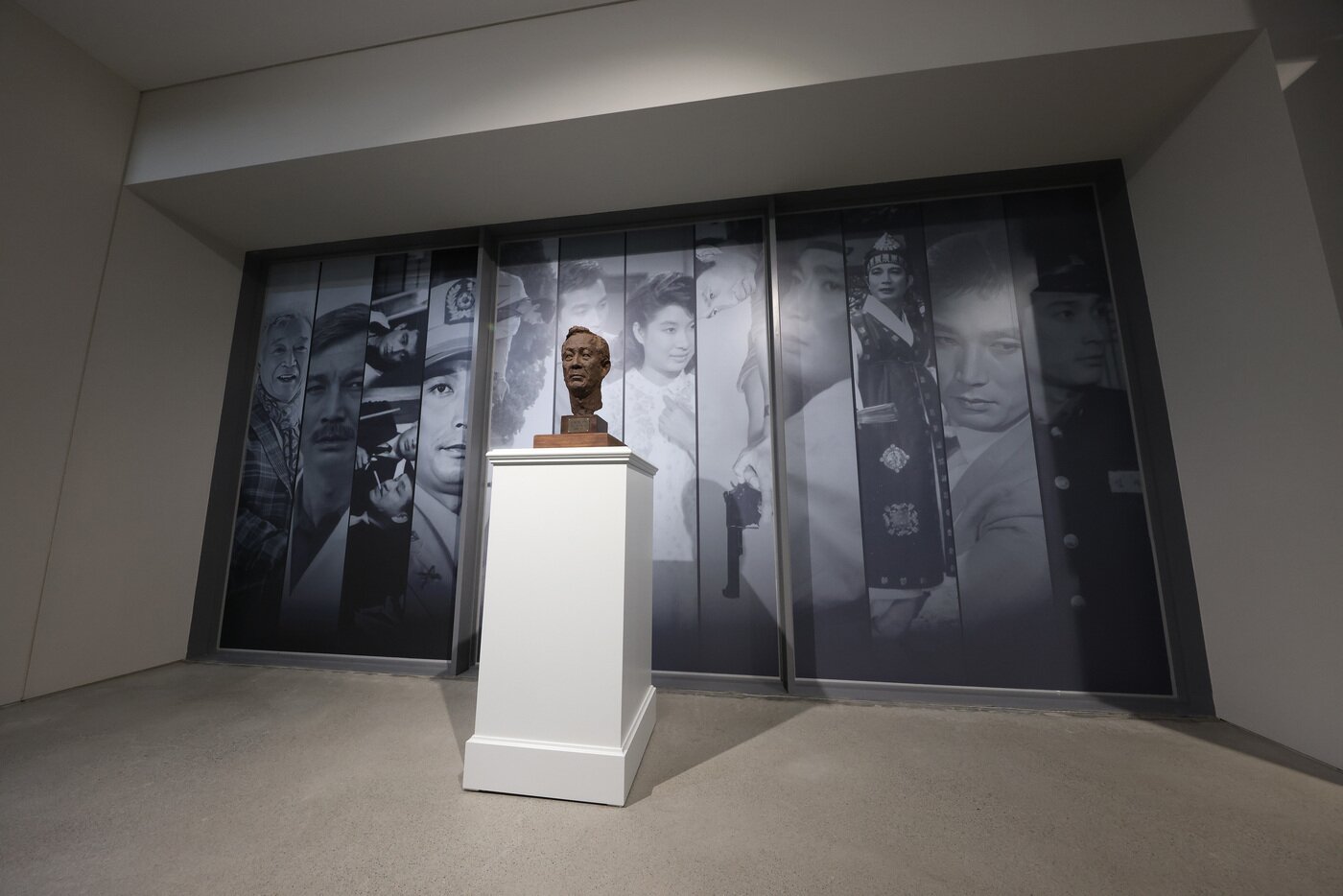 본문 이미지 - 신성일 기념관