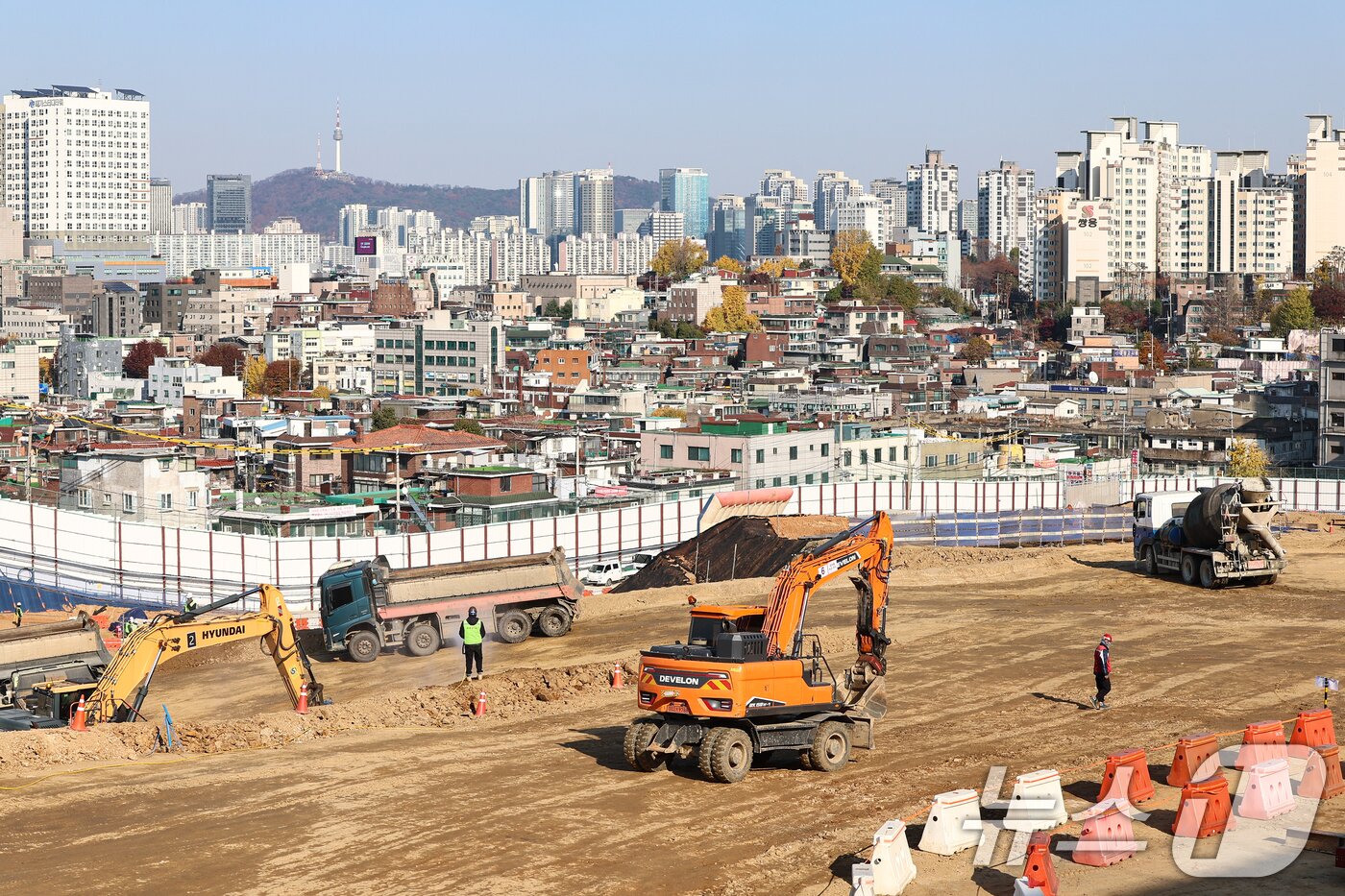 본문 이미지 - 서울 동작구 노량진 재정비촉진지구 착공 현장.&#40;자료사진&#41;/ 뉴스1 ⓒ News1 김도우 기자