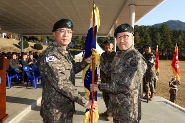 3군단, 제49대 이상렬 군단장 취임식…"위국헌신, 군인본분"