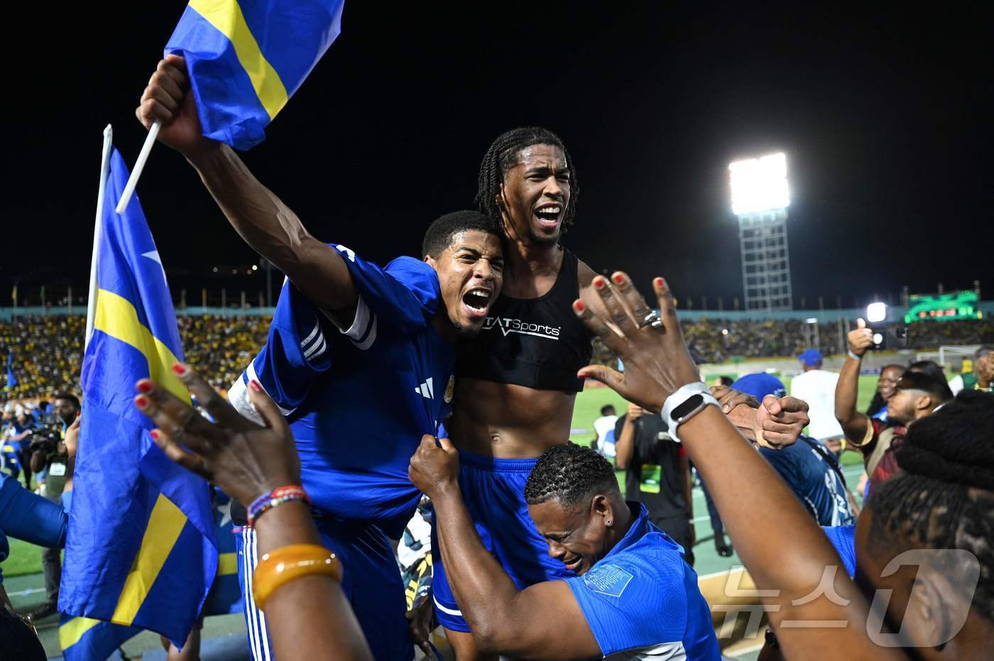 본문 이미지 - 월드컵 본선에 처음 진출한 퀴라소 ⓒ AFP=뉴스1