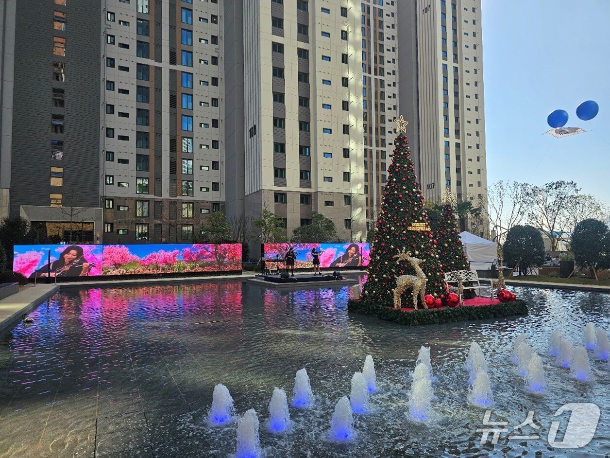 본문 이미지 -  입주민 사전점검 행사 현장 (두산건설 제공) 뉴스1 ⓒ News1