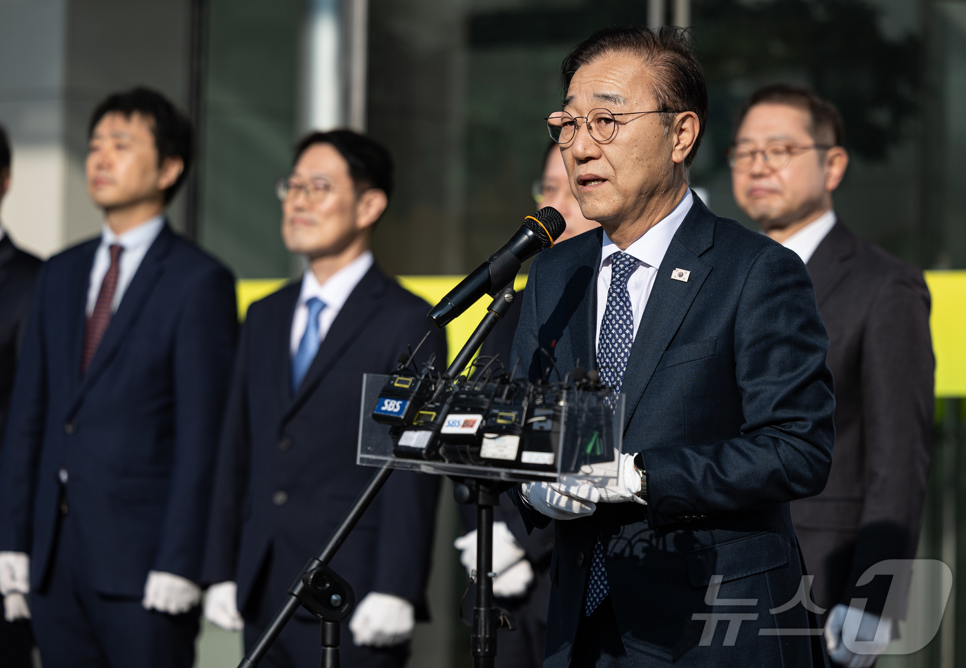 (서울=뉴스1) 이재명 기자 = 김윤덕 국토교통부 장관이 20일 서울 용산구 HJ중공업 본사에서 열린 LH 주택공급 특별추진본부 출범 현판식에서 축사를 하고 있다. 2025.11. …