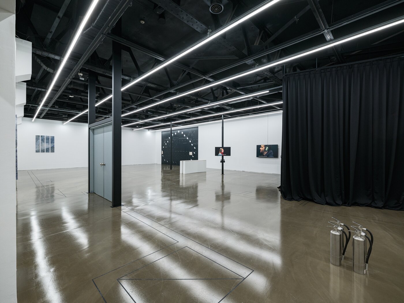 본문 이미지 - 아르코미술관 '인 시투_In situ' 전시 전경 (아르코 제공)