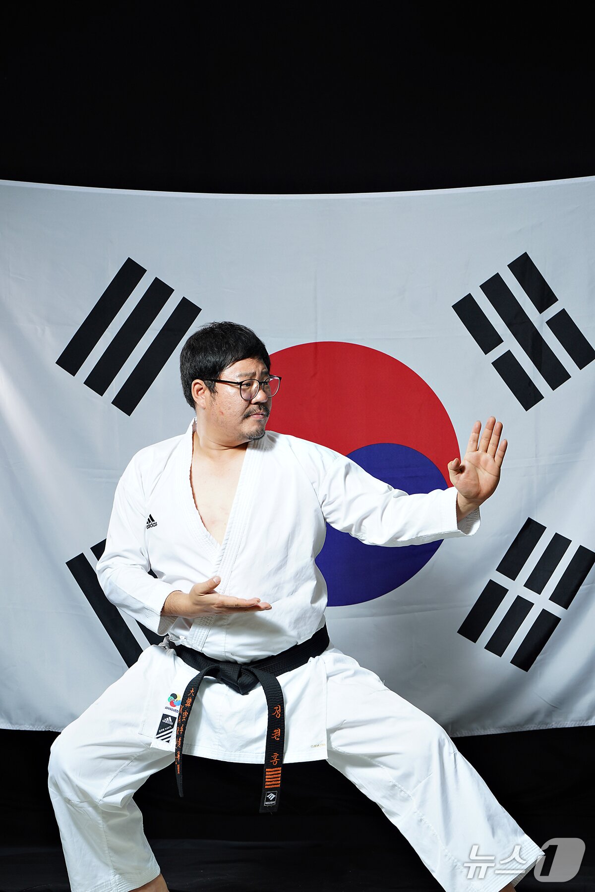 본문 이미지 - 정권홍 장애인 가라테 국가대표팀 총감독.&#40;협회 제공&#41;