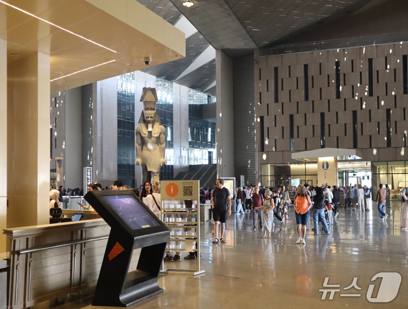 본문 이미지 - 이집트 대박물관&#40;GEM&#41; 로비 ⓒ 뉴스1 김정한 기자