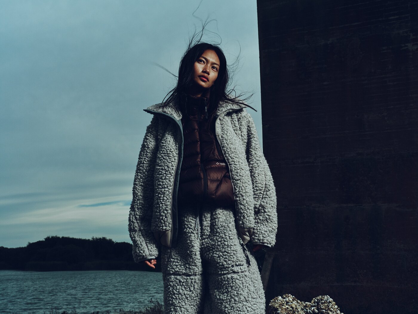 본문 이미지 - 헬리녹스 웨어 '울 플리스 자켓' 이미지(코오롱인더스트리FnC 제공)