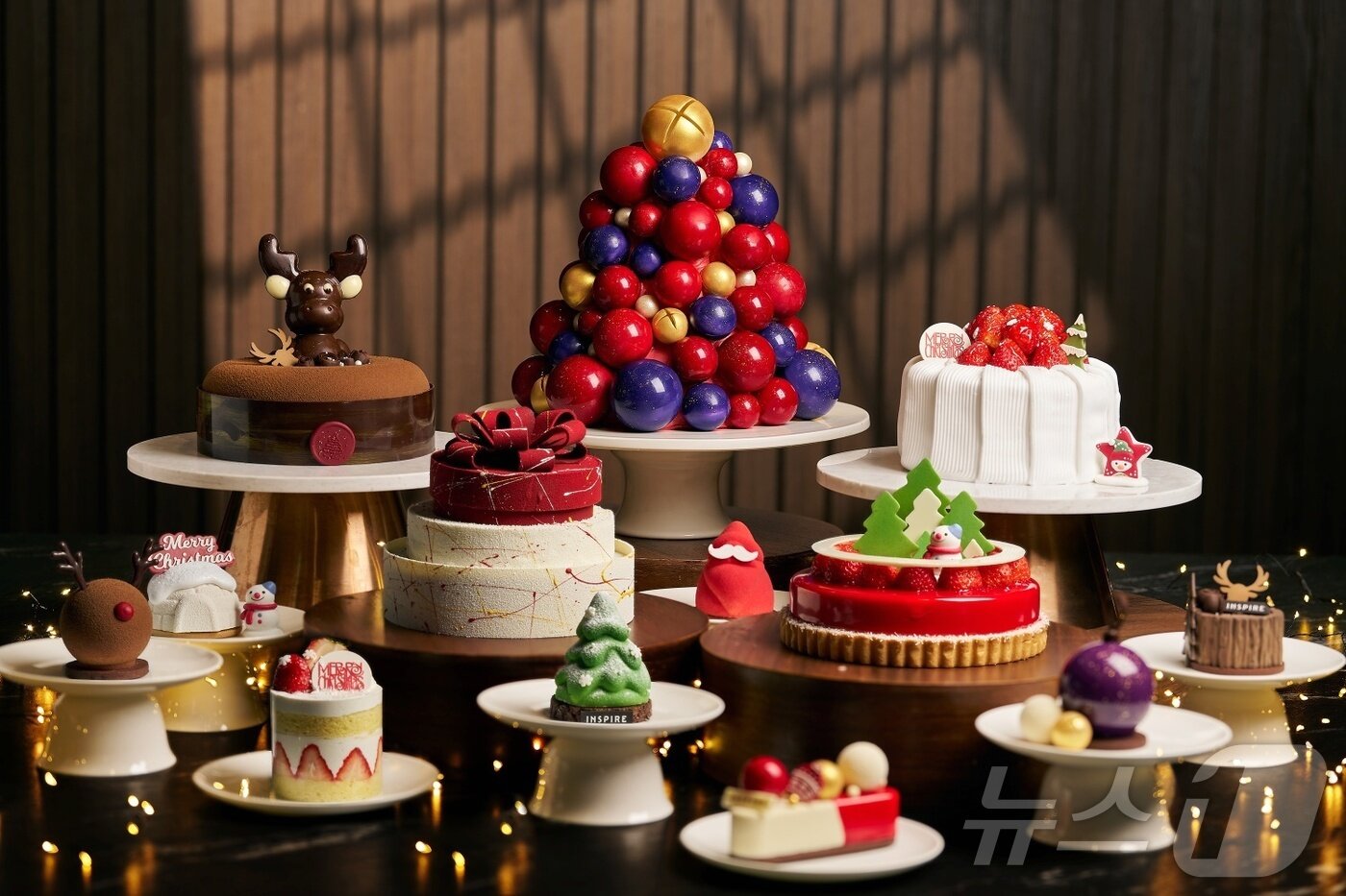 본문 이미지 - 크리스마스 시즌 한정 케이크&#40;인스파이어엔터테인먼트리조트 제공&#41;