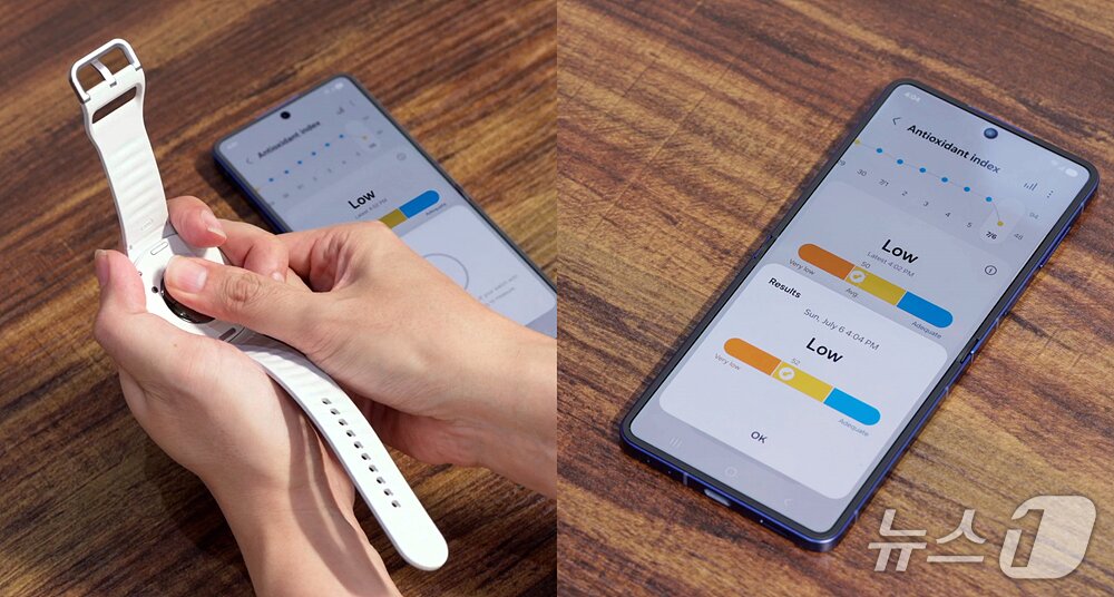 본문 이미지 - 워치 후면에 엄지손가락을 5초 동안 대면, 항산화 지수를 손쉽게 알 수 있다.&#40;삼성전자 제공&#41; 2025.11.24/뉴스1