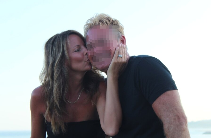 본문 이미지 - 사망한 아내 수전 모퓨와 남편 배리 모퓨. 출처=ABC 뉴스