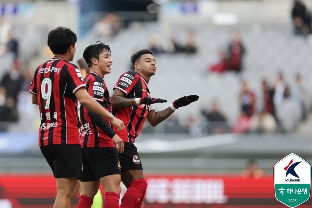 본문 이미지 - 10호골을 넣은 린가드&#40;한국프로축구연맹 제공&#41; 