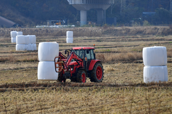정부, 외국인 계절근로자 10만 9000명 배정…내년 농어촌 인력난 해소