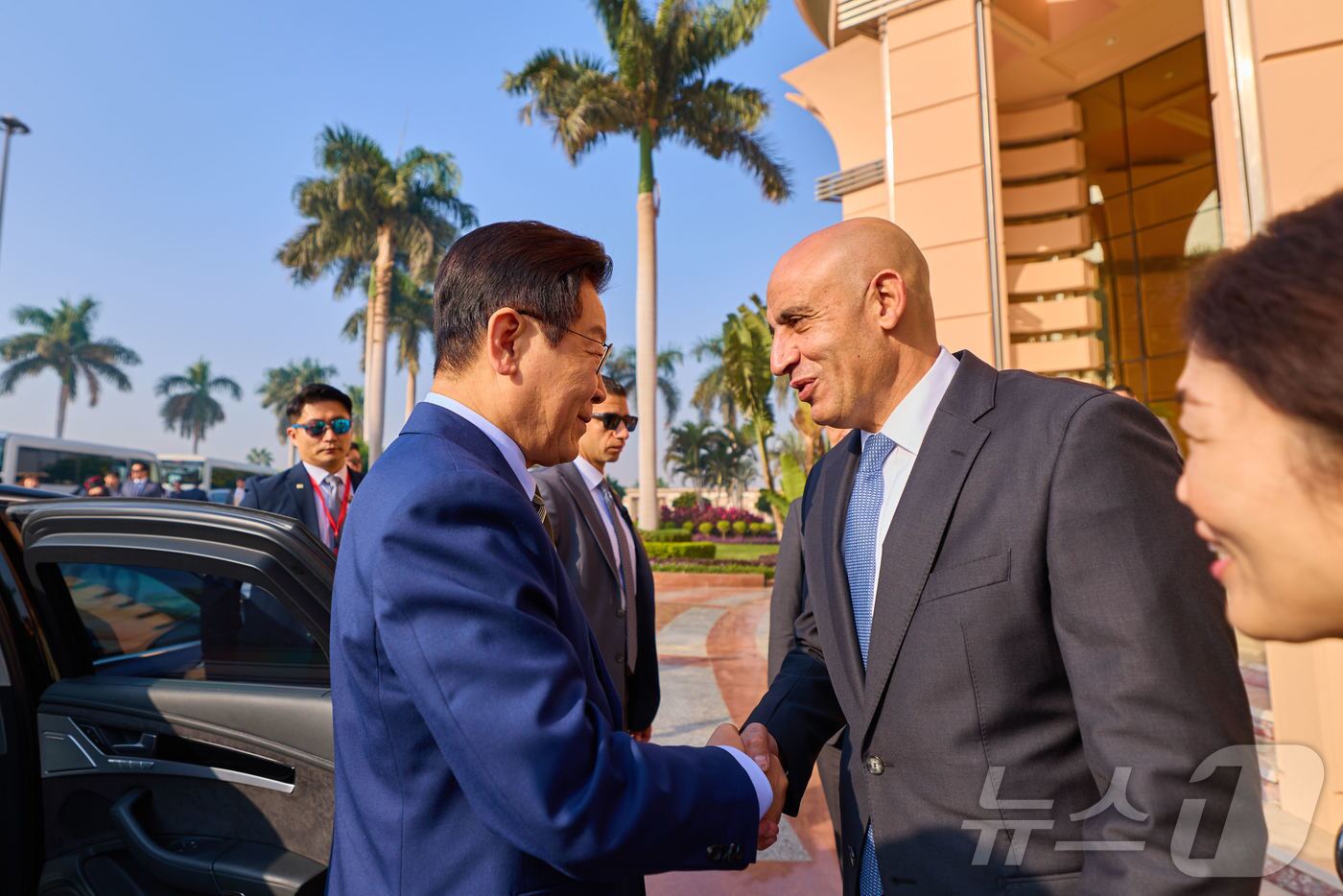 Courtesy of the Presidential Office