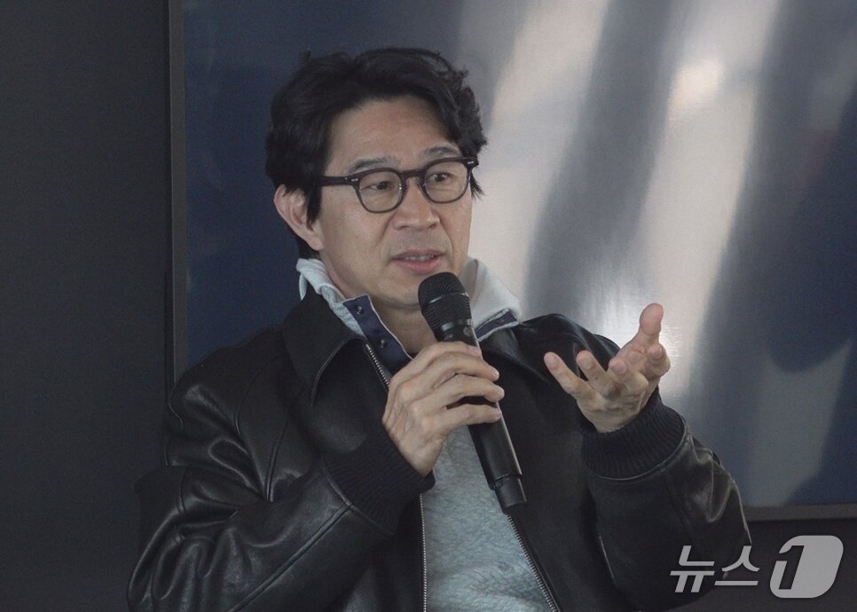 본문 이미지 - 제네시스 경영진은 21일&#40;현지시간&#41; 프랑스 남부 르 카스텔레 지역의 &#39;폴 리카르 서킷&#39;&#40;Circuit Paul Ricard&#41;에서 미디어 라운드 테이블을 개최했다.  사진은 현대차그룹 제네시스사업본부장 송민규 부사장.&#40;현대차그룹 제공&#41; 