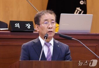 본문 이미지 -  김문근 단양군수.&#40;단양군 제공, 재판매 및 DB금지&#41;/뉴스1  