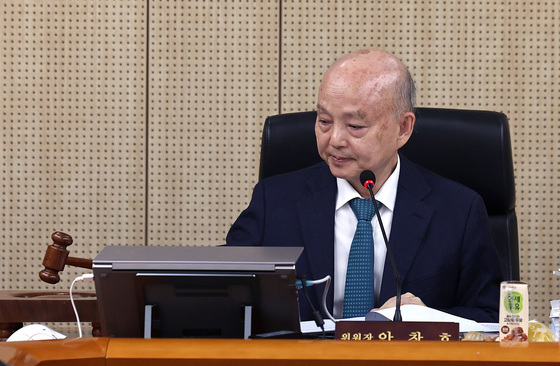 인권위 직원 77% "안창호 위원장 퇴진해야"