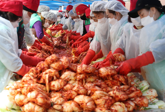 '김치' 미국 학교·군 급식 진출하나…식약처 "국제 기준 선도 성과"