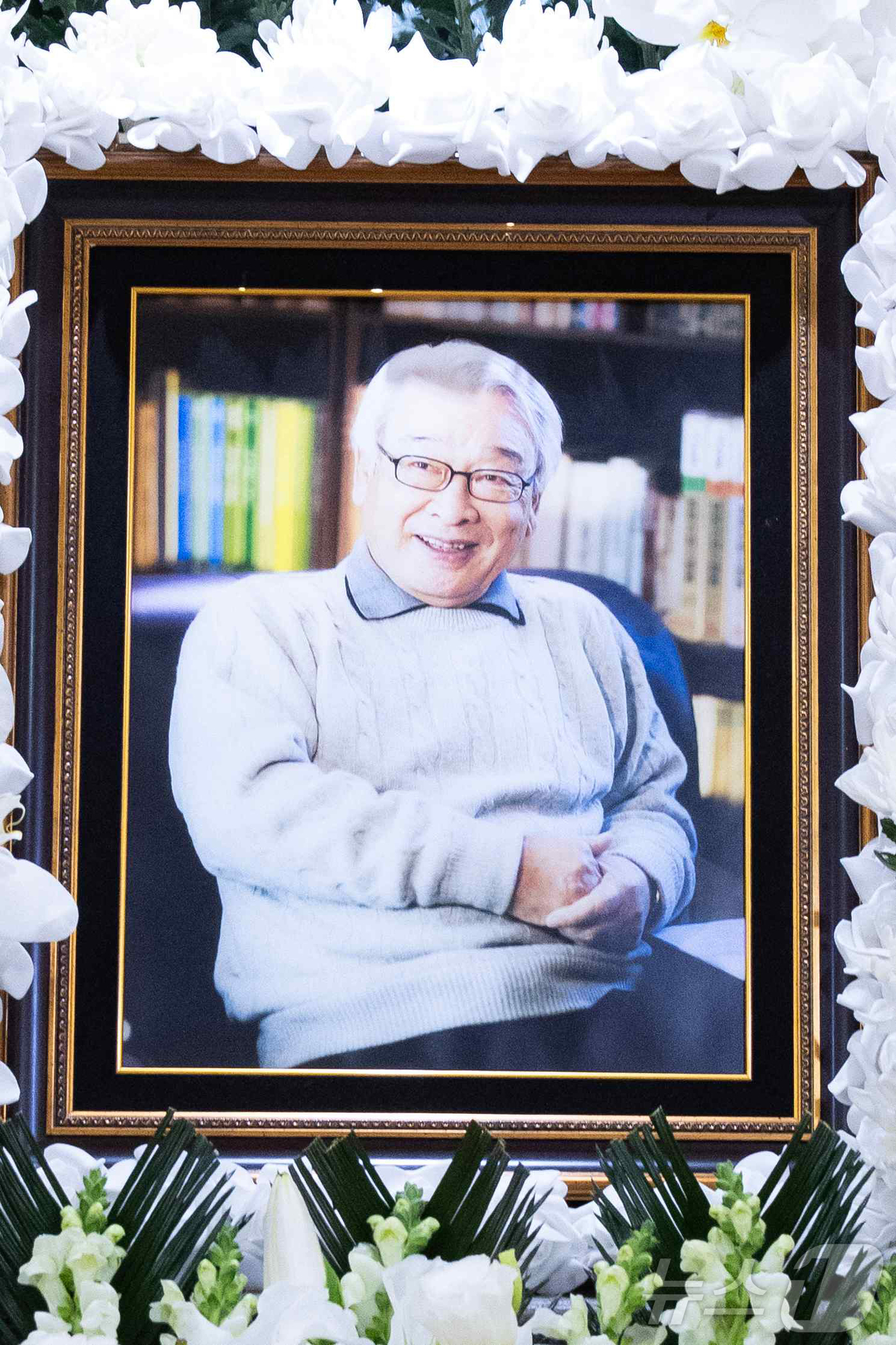 (서울=뉴스1) 사진공동취재단 = 고 배우 이순재씨의 빈소가 25일 서울 송파구 서울아산병원 장례식장에 마련 돼 있다. 2025.11.25/뉴스1