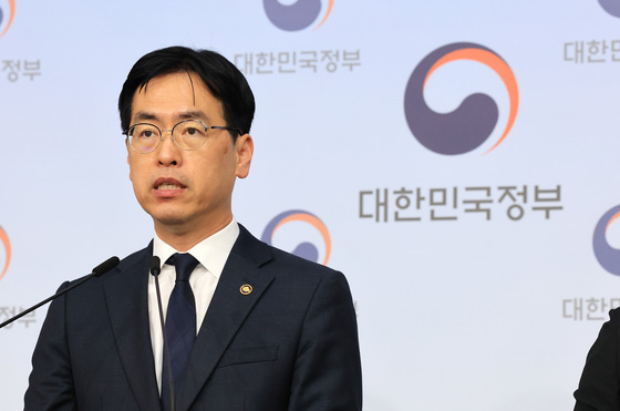[단독] '외유성 출장 방지' 정부 권고…지방의회 절반 넘게 '무시'
