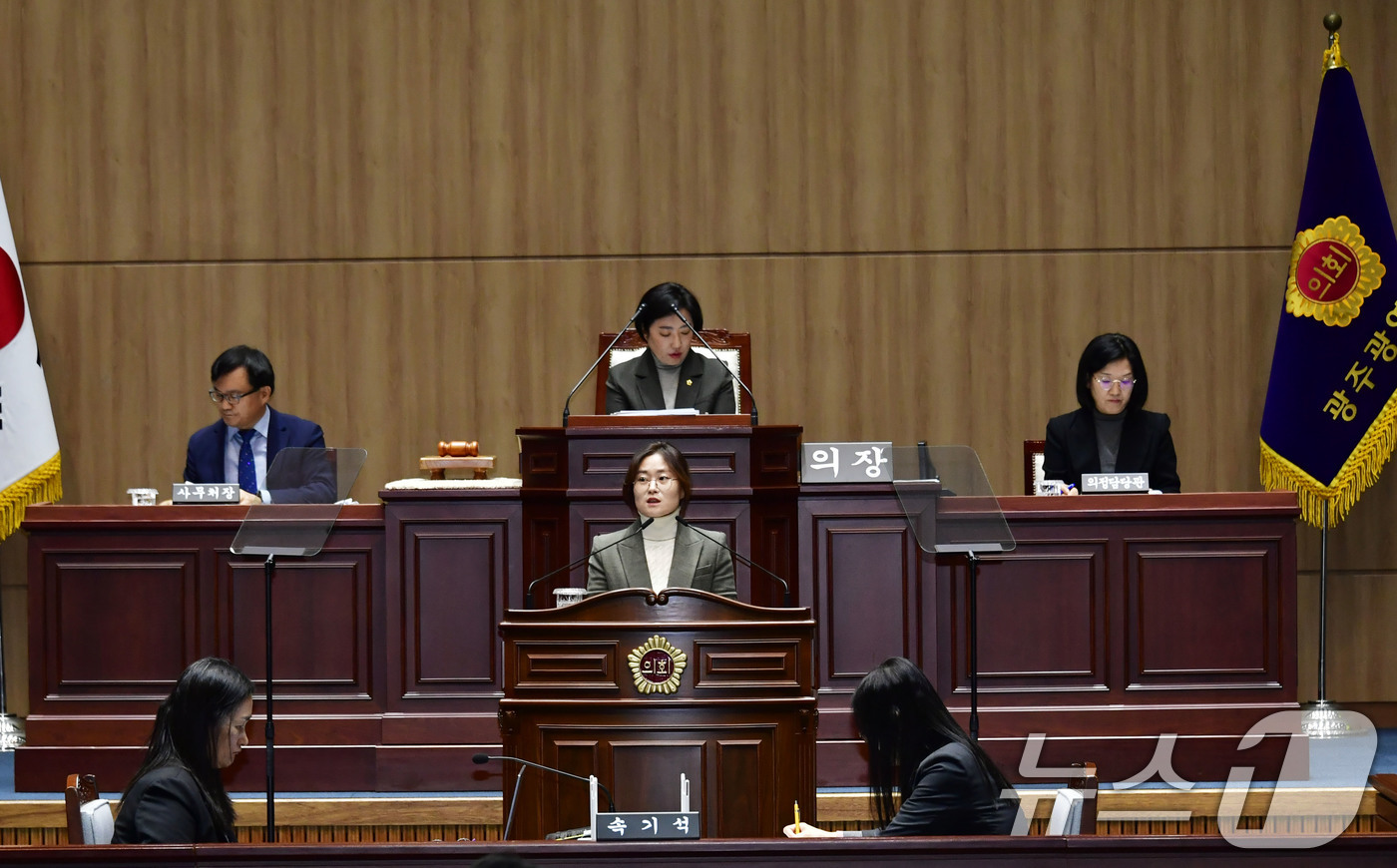 (광주=뉴스1) 박준배 기자 = 정다은 광주시의원이 26일 제2차 정례회 본회의에서 5분 자유발언을 하고 있다. (광주시의회 제공. 재판매 및 DB 금지) 2025.11.26/뉴스 …