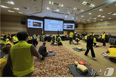본문 이미지 - 서울특별시 건축사회 ‘긴급상황 대응 역량강화를 위한 응급처치 교육 &#40;사진=서울특별시 건축사회 제공&#41;