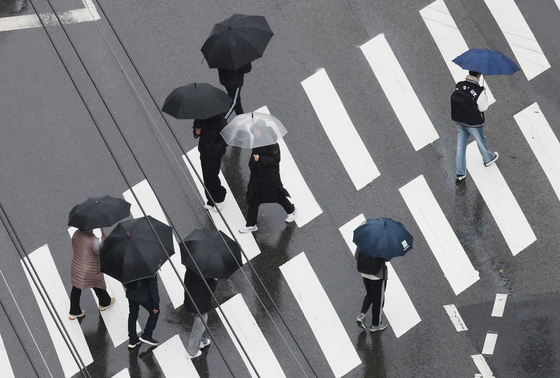 [오늘의 날씨] 부산·경남(20일, 토)…낮 최고 19도, 5㎜ 내외 비