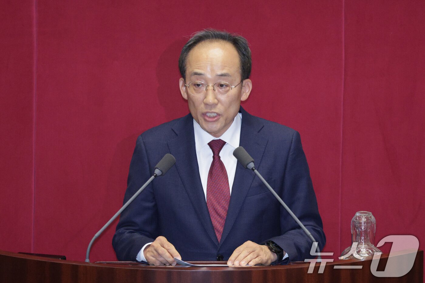 본문 이미지 - 추경호 국민의힘 의원이 27일 서울 여의도 국회에서 열린 제429회국회(정기회) 제13차 본회의에서 자신의 체포동의안에 대한 신상 발언을 하고 있다. 2025.11.27/뉴스1 ⓒ News1 신웅수 기자