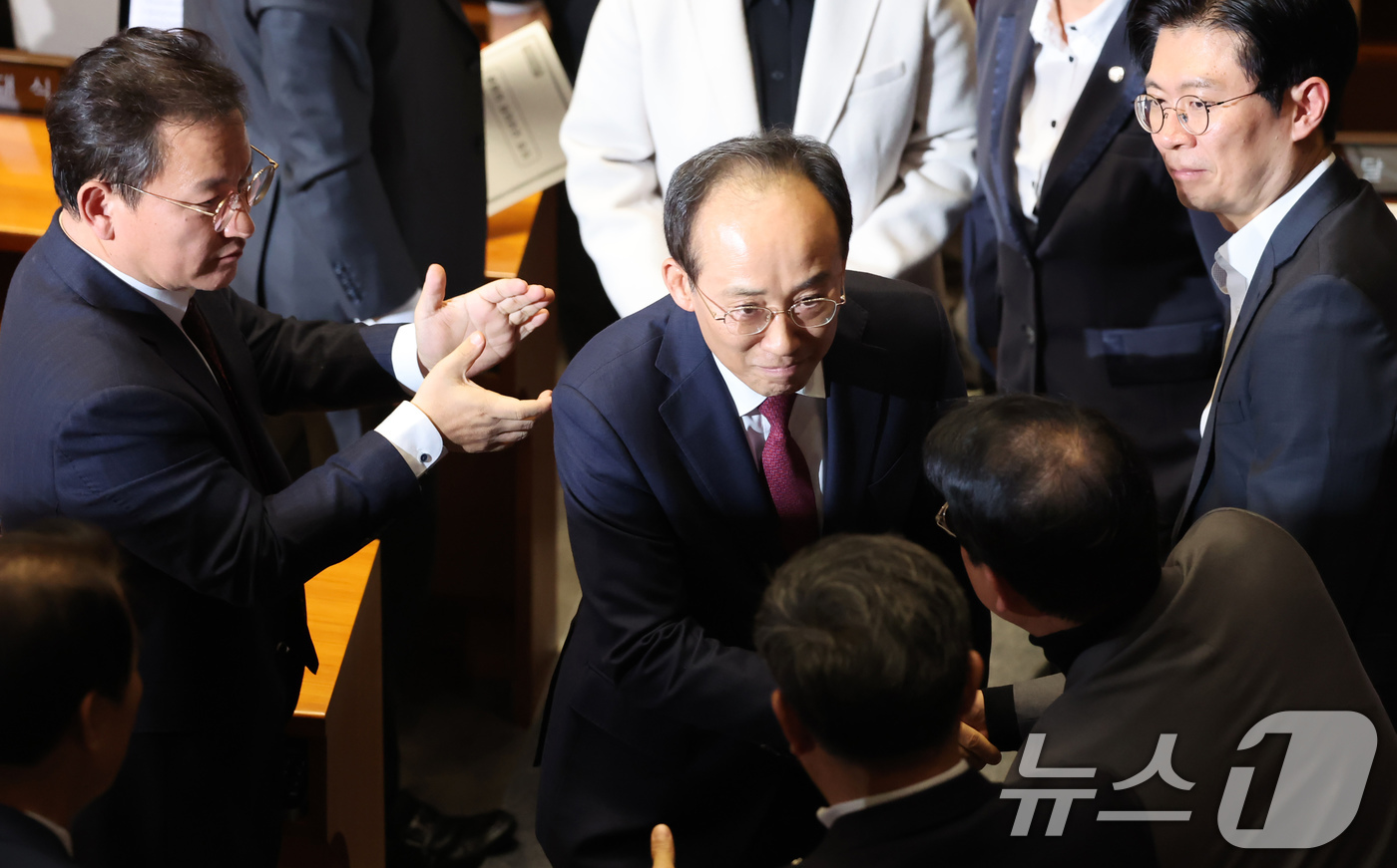 (서울=뉴스1) 장수영 기자 = 추경호 국민의힘 전 원내대표가 27일 서울 여의도 국회에서 열린 제429회국회(정기회) 제13차 본회의에서 자신의 체포동의안 표결 관련 신상발언을 …