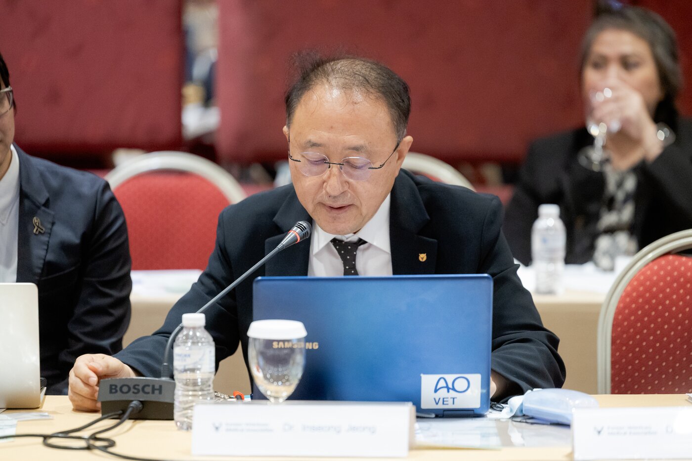 본문 이미지 - 정인성 아시아광견병청정화특별위원회 위원장은 최근 태국에서 열린 '제47차 아시아태평양수의사회 이사회'에 참석했다(FRASC 제공). ⓒ 뉴스1