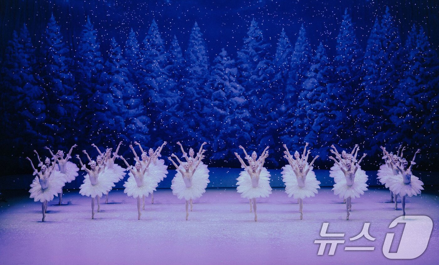 본문 이미지 - 광주시립발레단 호두까기 인형 공연.(광주시 제공. 재판매 및 DB 금지) 