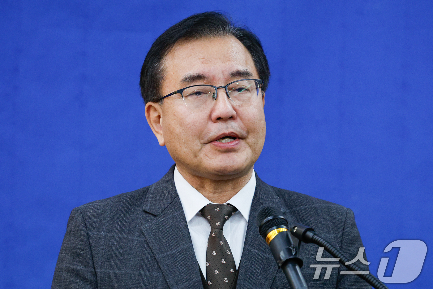 (서울=뉴스1) 안은나 기자 = 해병대원 순직사건 관련 의혹을 수사해 온 순직해병특검팀 이명현 특별검사가 28일 서울 서초구 해병특검 사무실에서 150일의 수사 일정을 마무리하며 …