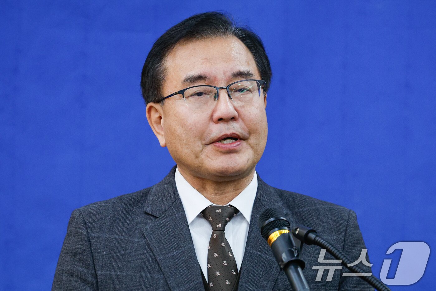 본문 이미지 - 해병대원 순직사건 관련 의혹을 수사해 온 순직해병특검팀 이명현 특별검사가 28일 서울 서초구 해병특검 사무실에서 150일의 수사 일정을 마무리하며 최종 수사 결과를 발표하고 있다. 2025.11.28/뉴스1 ⓒ News1 안은나 기자