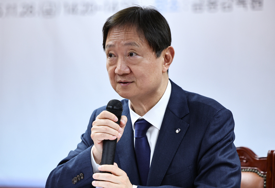 모두발언 하는 이찬진 금감원장