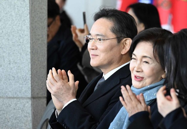 이재용 회장, 母 홍라희 보유 삼성전자 주식 718만주 1.9조에 매수