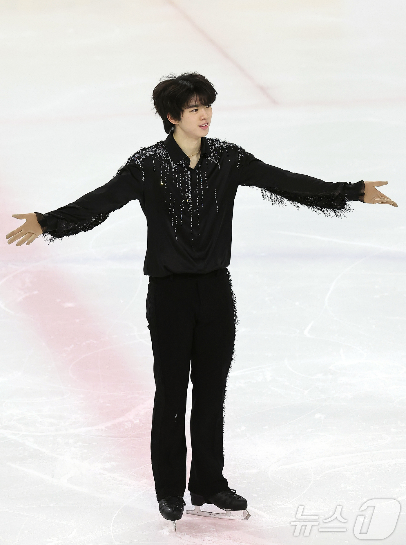 (서울=뉴스1) 김진환 기자 = 차준환(서울시청)이 29일 서울 양천구 목동아이스링크에서 열린 2025 KB금융 전국남녀 피겨스케이팅 회장배 랭킹대회 남자 시니어 쇼트프로그램에 출 …