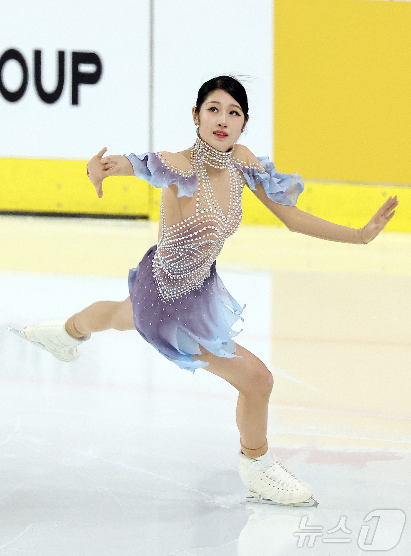 (서울=뉴스1) 김진환 기자 = 이해인(고려대학교)이 29일 서울 양천구 목동아이스링크에서 열린 2025 KB금융 전국남녀 피겨스케이팅 회장배 랭킹대회 여자 시니어 쇼트프로그램에 …