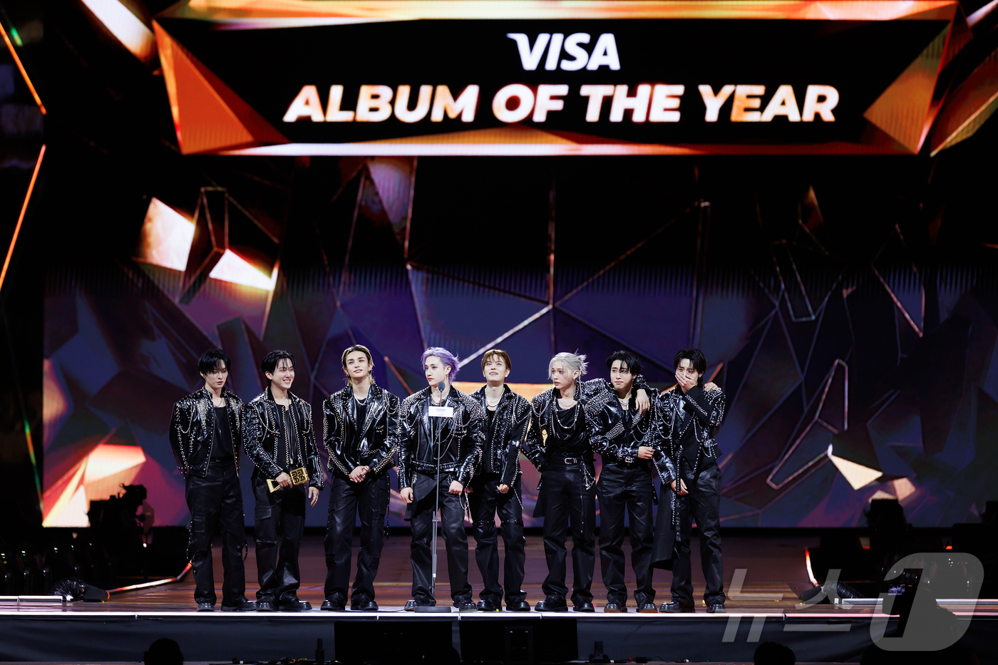 (홍콩=뉴스1) 권현진 기자 = 스트레이 키즈가 29일(현지시간) 오후 홍콩 카이탁 스타디움에서 열린 대중음악 시상식 '2025 마마 어워즈'(2025 MAMA AWARDS)에서 …