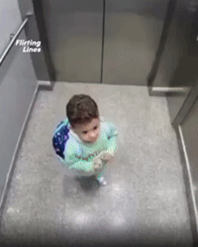 본문 이미지 - 엘리베이터에 갇힌 아이가 기도하자 문이 열렸다. 출처=flirting.lines 인스타그램