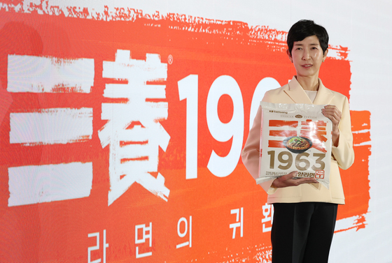 '불닭 신화' 김정수 삼양식품 부회장, 19일 재계 총수들과 UAE行