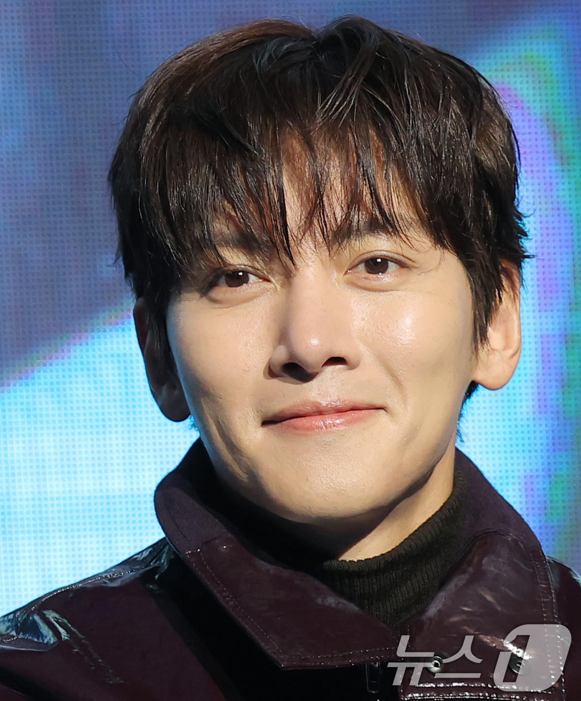 (서울=뉴스1) 권현진 기자 = 배우 지창욱이 3일 오전 서울 영등포구 콘래드 서울 호텔에서 열린 디즈니+ 오리지널 시리즈 ‘조각도시’(각본 오상호/연출 박신우) 제작발표회에서 미 …