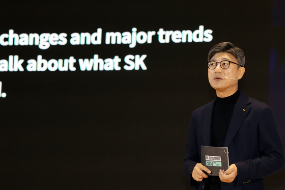 "해킹 전으로 회복" 칼 가는 SKT…정재헌 대표 'AS 버스' 탄다(종합)