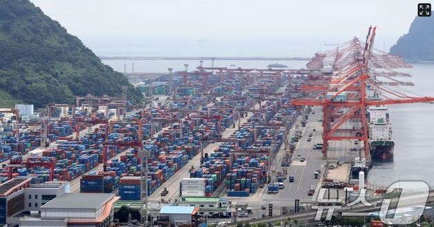 반도체 효과…1~20일 수출 430억달러, 6.8%↑ '역대 최대'(종합2보)