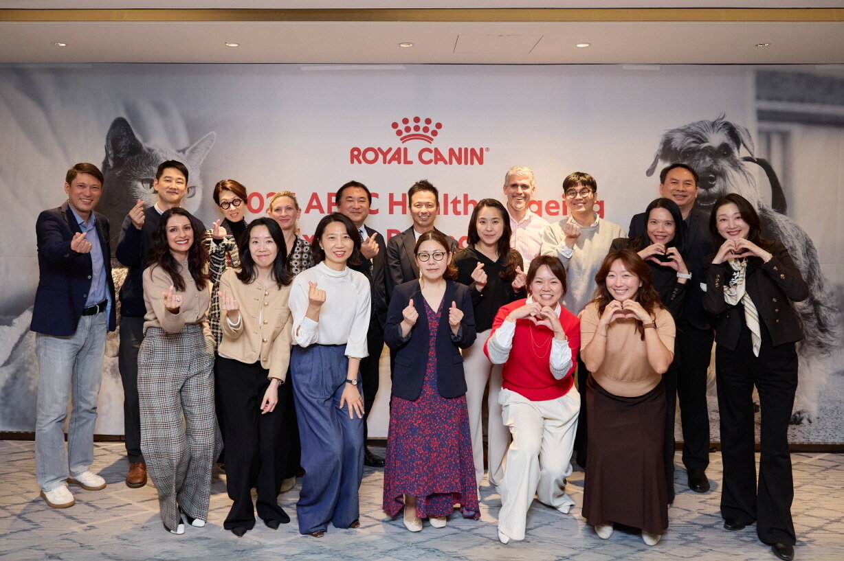 본문 이미지 - &#39;반려동물의 건강한 노화’를 위해 한자리에 모인 로얄캐닌과 아시아태평양의 수의사들&#40;로얄캐닌 제공&#41;. ⓒ 뉴스1