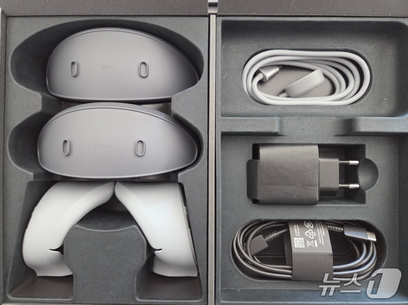 Samsung Electronics&#39; XR device &#39;Galaxy XR&#39; &#40;Provided by Samsung Electronics&#41; 2025.1.23 / News1