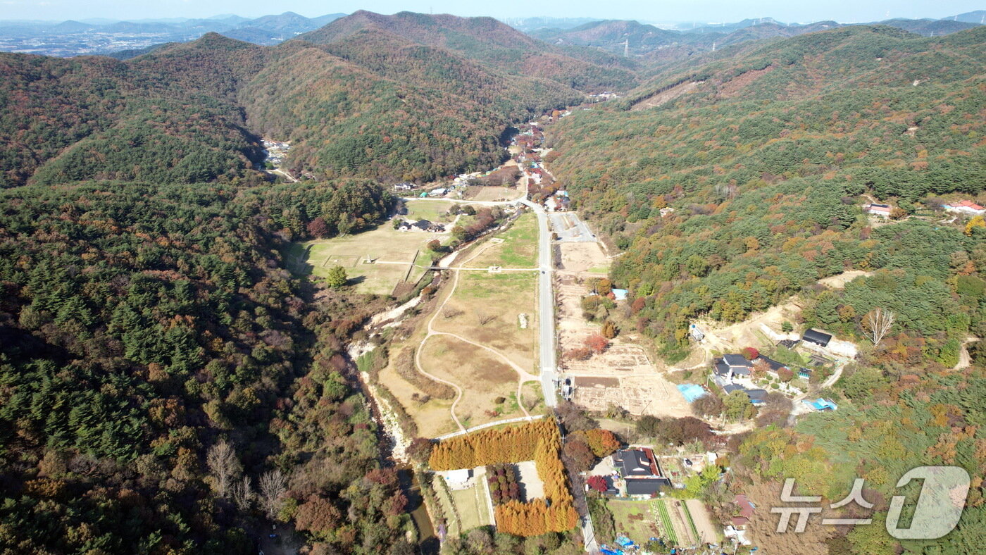 본문 이미지 - 서산 운산면 보원사지 전경(서산시 제공. 재판매 및 DB금지)2025.11.30/뉴스1