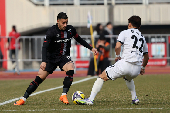 '상승세' 부천 바사니 vs '득점왕' 수원FC 싸박…'승강' 운명 걸렸다