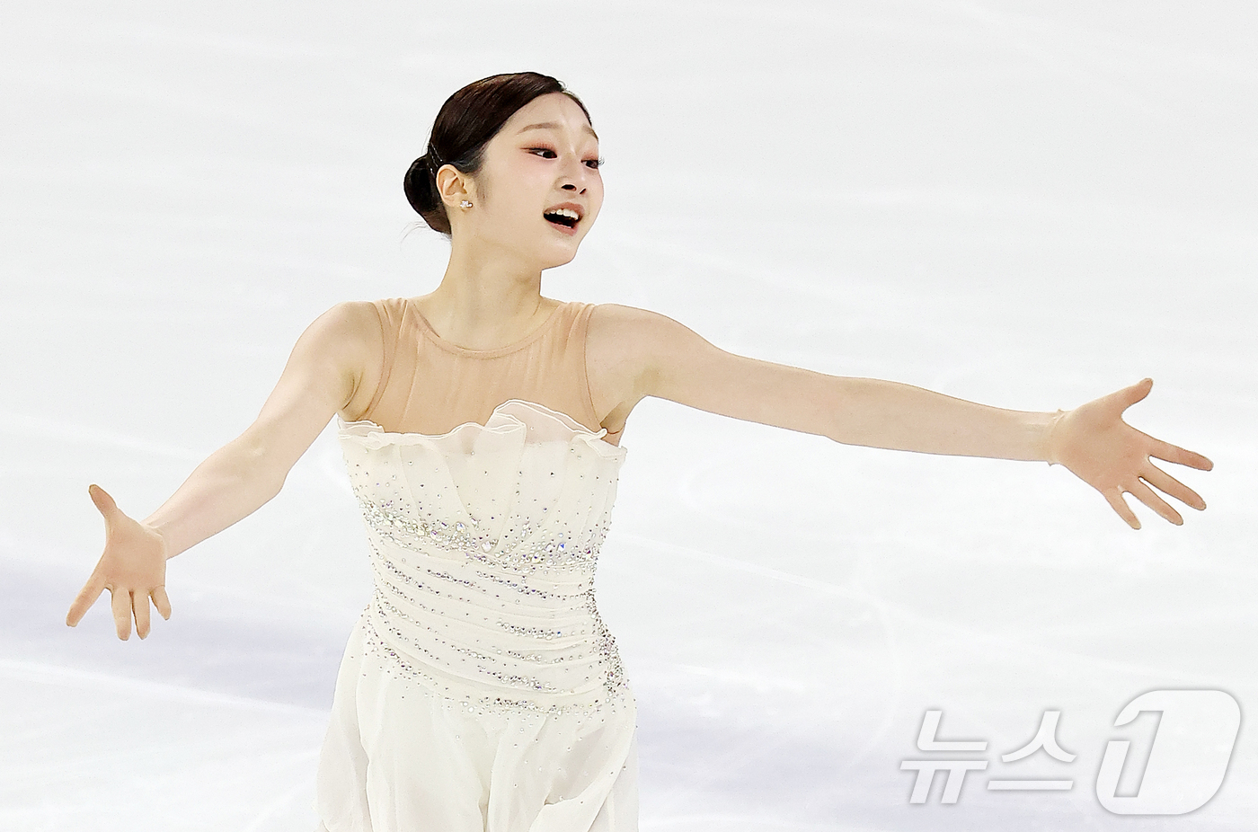 (서울=뉴스1) 김진환 기자 = 신지아(세화여자고등학교)가 30일 서울 양천구 목동아이스링크에서 열린 2025 KB금융 전국남녀 피겨스케이팅 회장배 랭킹대회 여자 싱글 프리 프로그 …